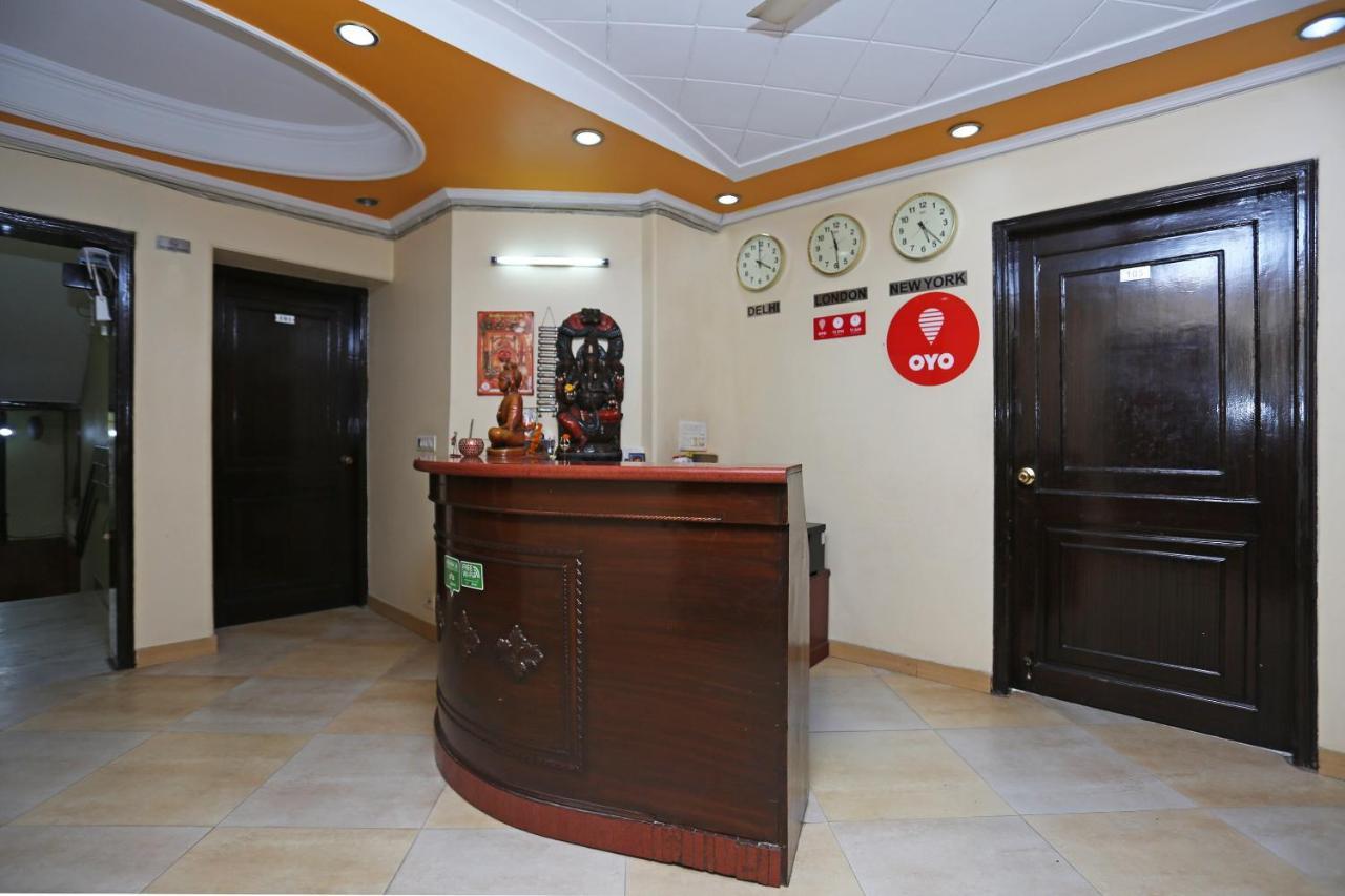 Oyo Near Mg Road Near Aravali Biodiversity Park Gurgaon Bagian luar foto